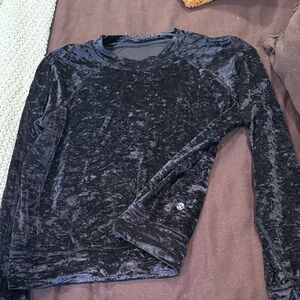 Lululemon black  Velvet Long Sleeve Top/sweatshirt